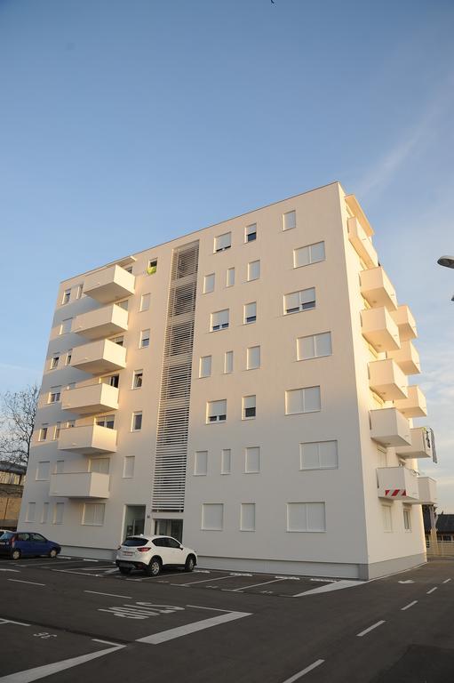 Amaros Apartment Zára Szoba fotó